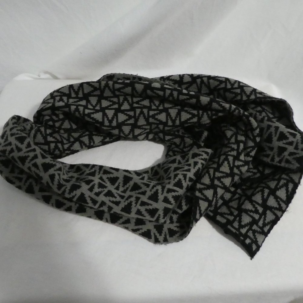 MEXX | Scarf | "M" pattern | One Size
